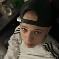 behollihot's Profile Pic