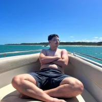 Roxz_'s Profile Pic