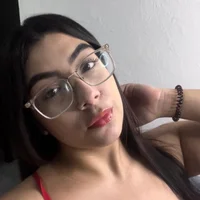 mia_skott's Profile Pic