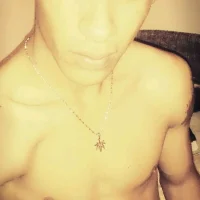 Flakoorey's Profile Pic