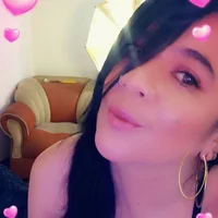 HOLLY_LINDA's Profile Pic