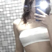 Netty_Lorie Φωτ, Προφίλ