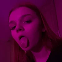 purple-hornet's Avatar Pic