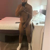 Аватар hornydesib69
