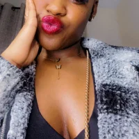 EssyCee10's Profile Pic
