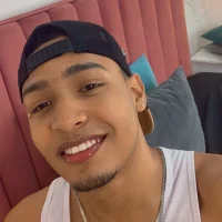 Connie_Luke's Profile Pic