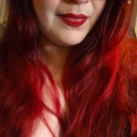 ember_riley's Profile Pic