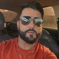 leeandroA's Profile Pic