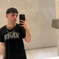 mat1085's Profile Pic