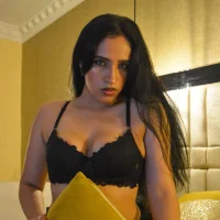 SelenneJames's Profile Pic
