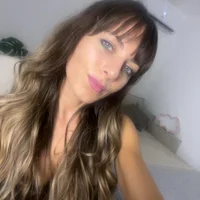 Gloriagrey's Profile Pic