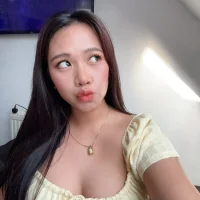 mia_teacup