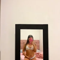 HotRose_69's Profile Pic