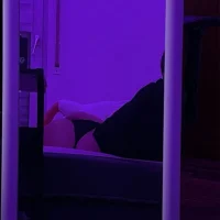 YourYoungFemboy's Profile Pic