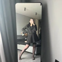 Alinalovelove Adlı Modelin Avatarı