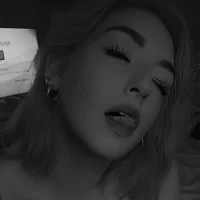 mommamilf69 Poză avatar