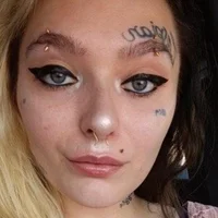 תמונת פרופיל של Robbiegirlie7