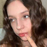 Luna_xxxxx Φωτ, Προφίλ