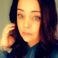 christin01's Profile Pic