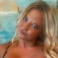 fallonfuxx's Avatar Pic