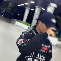 levi_io's Profile Pic