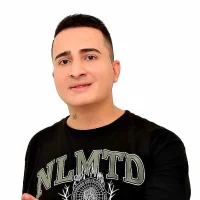 ste_cort's Profile Pic