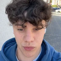 صورة الملف الشخصي لـ hanzelka77