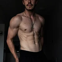 Slika avatara modela Perry_Knight