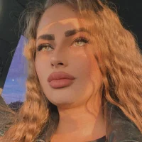 Essie_Kathrynne's Avatar Photo