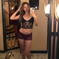 abilovesyou1 Adlı Modelin Avatarı