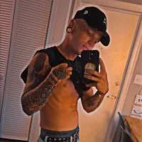 skinnywhiteboi69's profielfoto