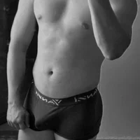 roccosif696 頭像圖片