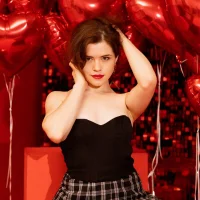 _flos_blanda_'s Profile Pic