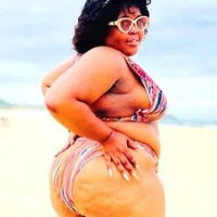 JuicyyJune09's Profile Pic