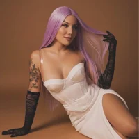 MelaniieRoux  頭像圖片