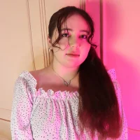 DianaOxin's Avatar Pic