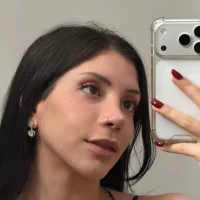 תמונת פרופיל של serenavelvet