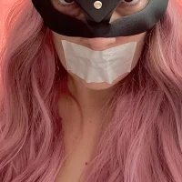 LauraMachgun's Profile Pic