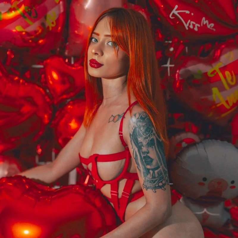 skinnyoranges live cam profile