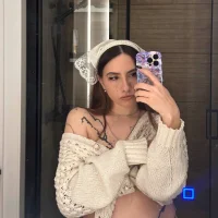 Elizabeth_Brown_'s Profile Pic