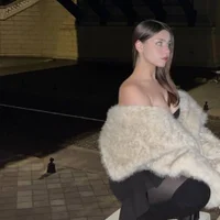 EvaHarrix's Profile Pic