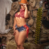 KattyWood's Profile Pic
