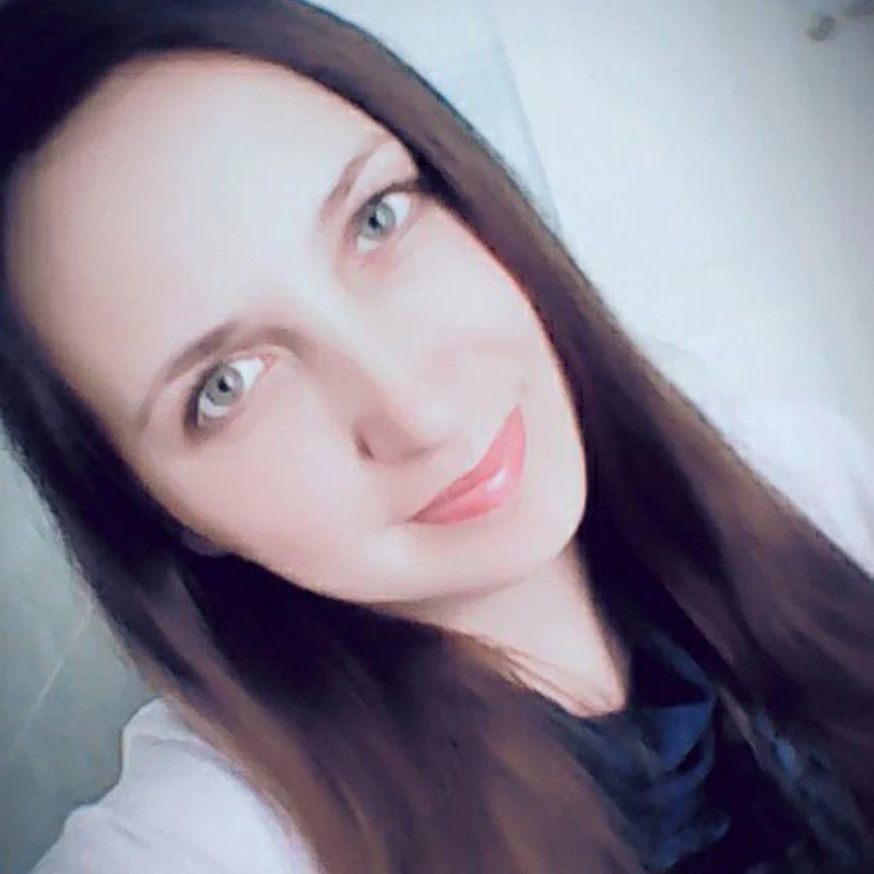 SylviaFoxy live cam profile