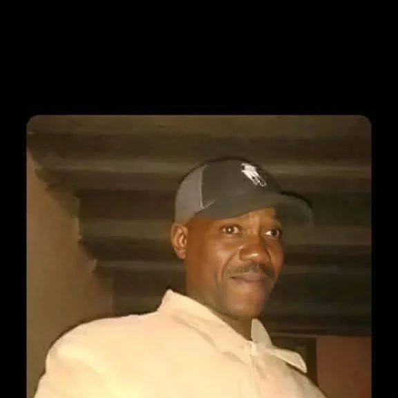 Sbuda87l profile photo