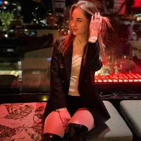 LeraTera154 Φωτ, Προφίλ