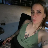 Redbelvet9292's Profile Pic