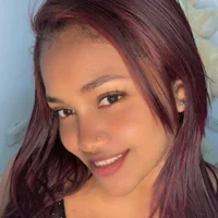 Rebeca_xoxo's Profile Pic