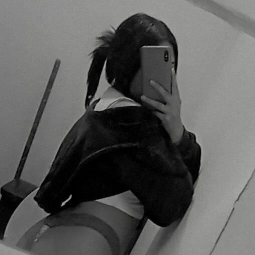 CherryDoll17 profile photo