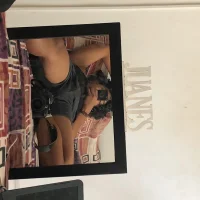 Juavri's Profile Pic