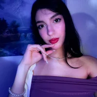 Ảnh Đại Diện Emily-hottson